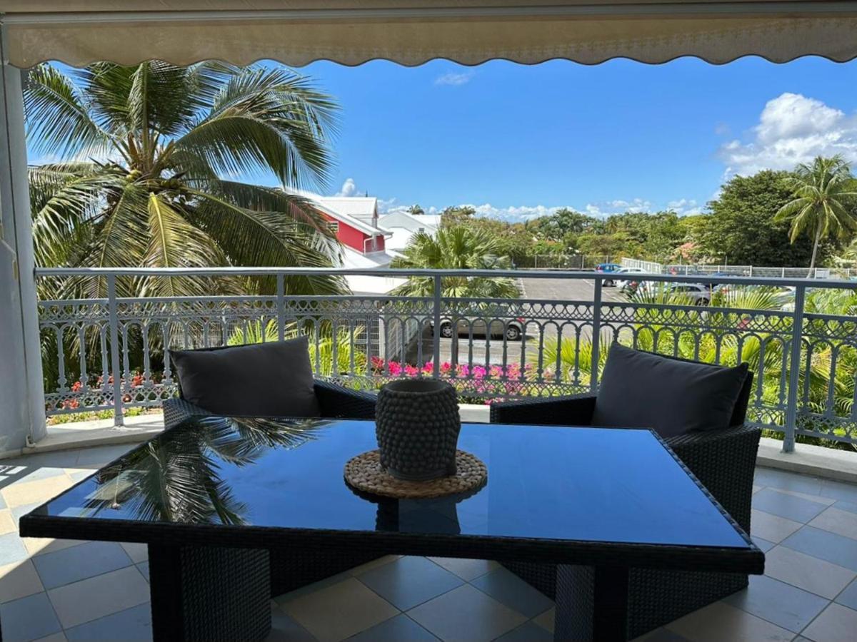 Grand Studio Zen Idealement Situe A Saint-Francois Avec Piscine Et Terrasse ภายนอก รูปภาพ